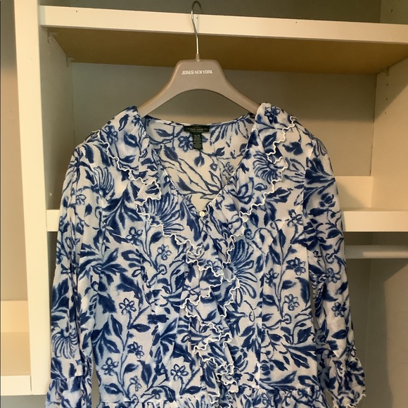 Blue/white floral blouse - Picture 1 of 3
